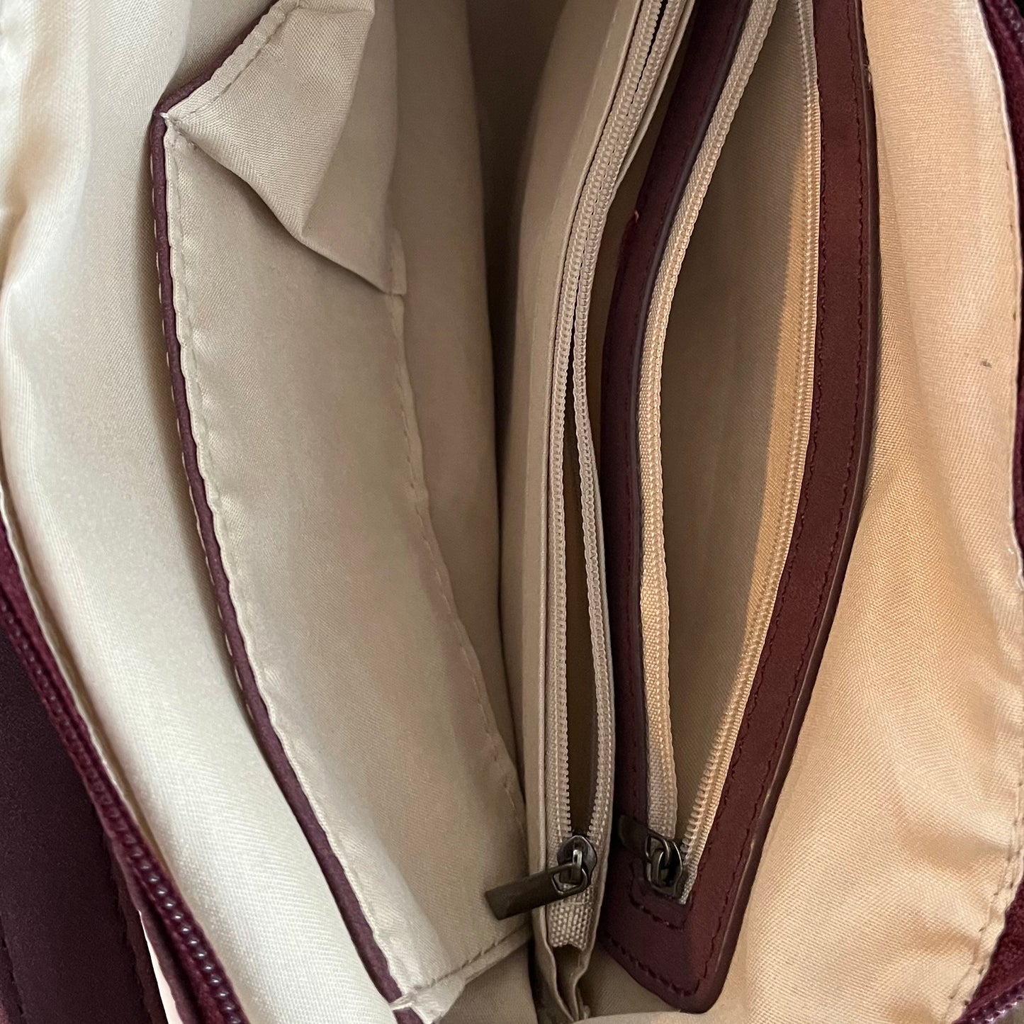 Innentaschen mit Reißverschluss