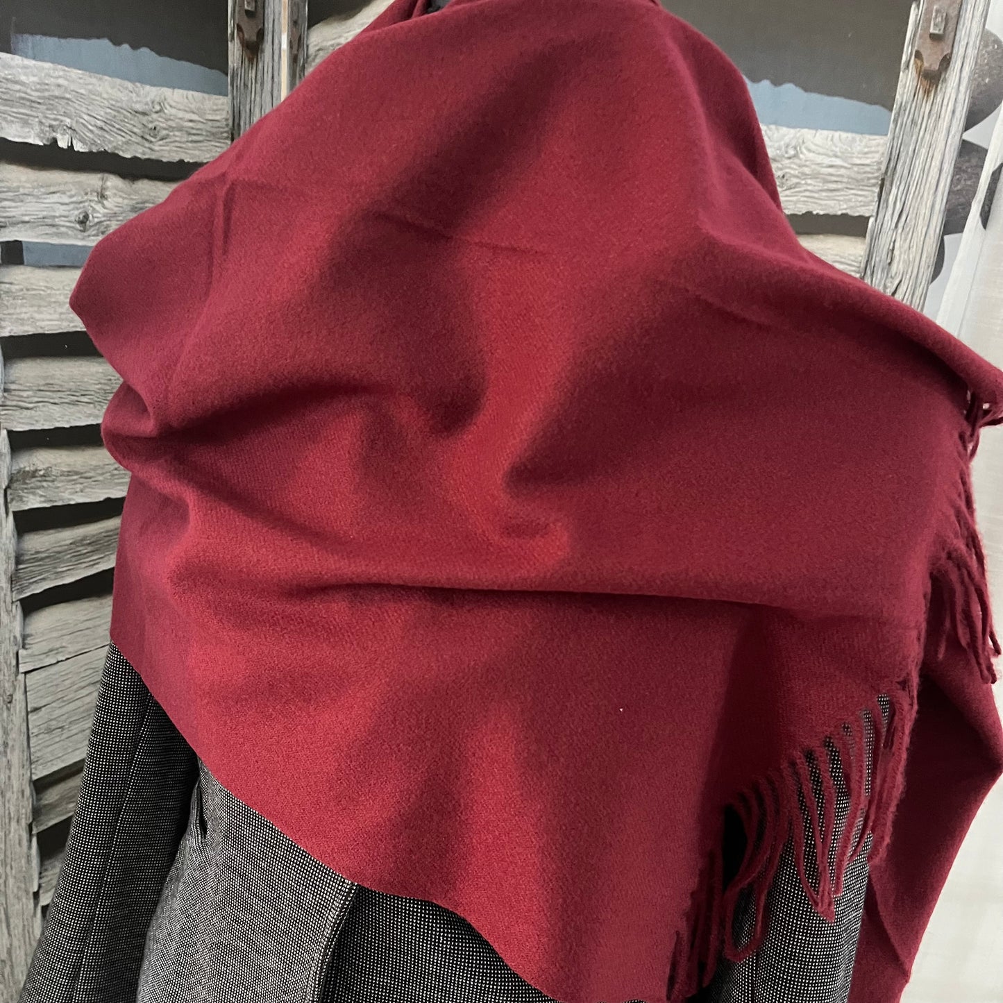 Schön, weich und warm. Schal aus Cashmere/Woll/Viskosemix.