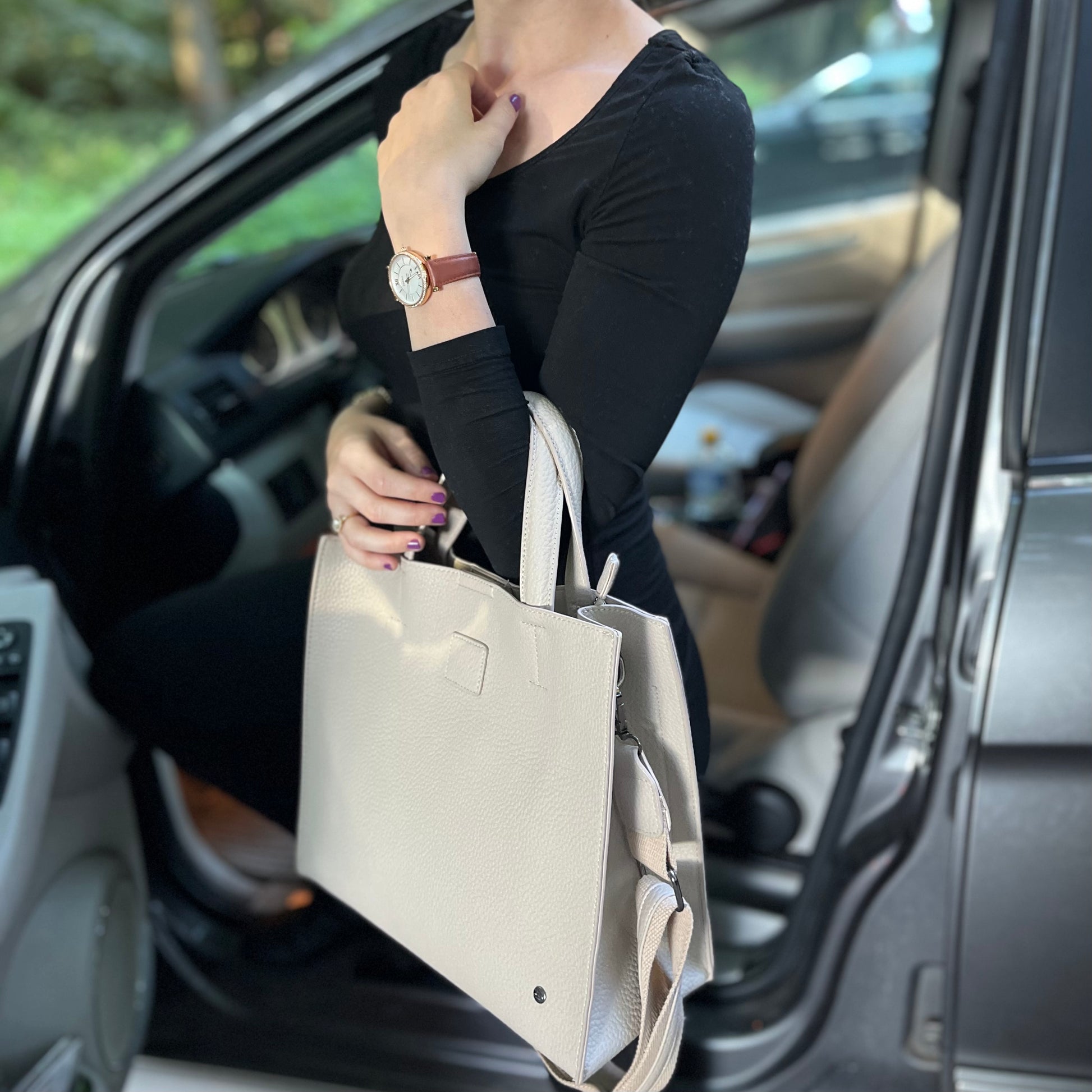 Große Tasche mit Henkel